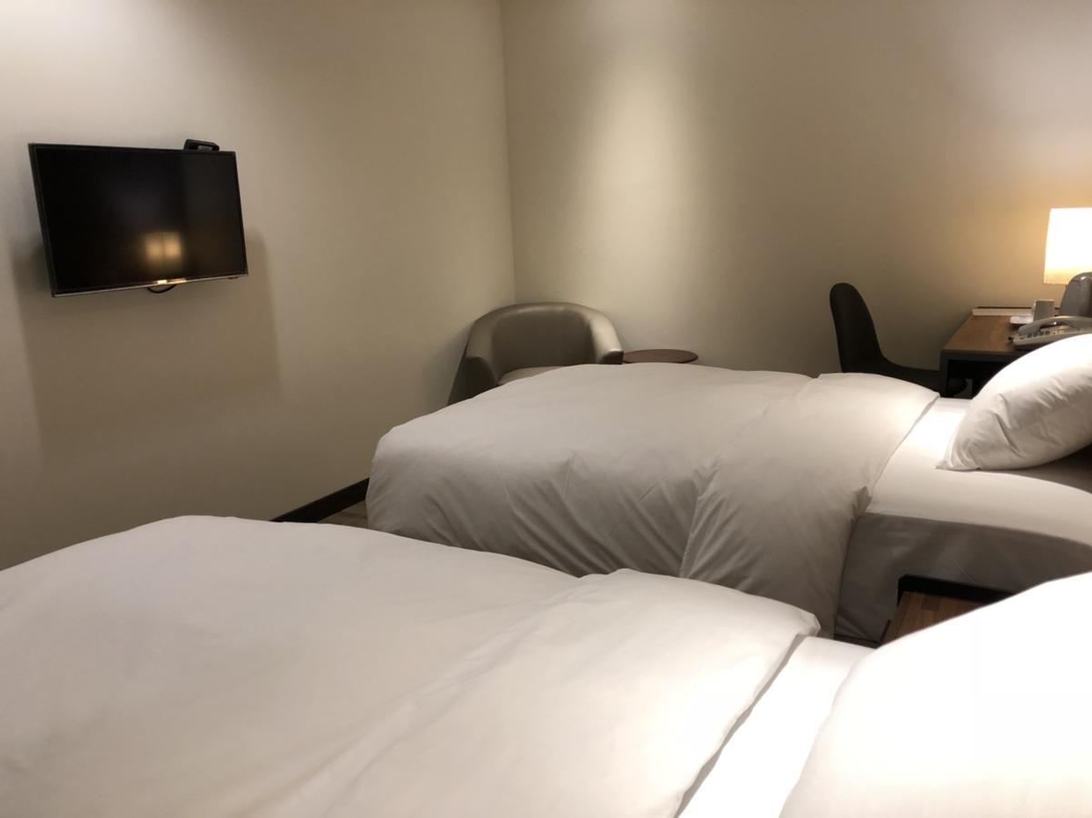 Honest & Warm Hotel Taoyuan Exterior foto